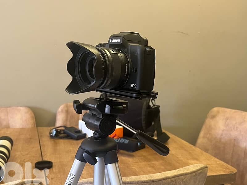 camera m50 with all accessories very clean 2