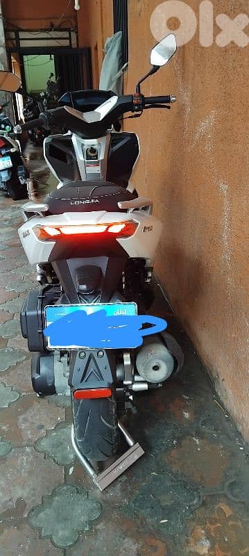 v max 2022 175 cc