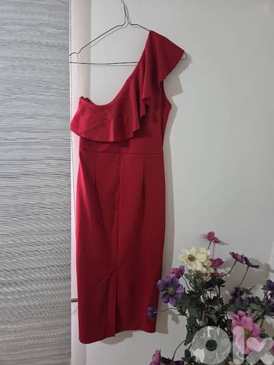 Clorhes dresses and corse