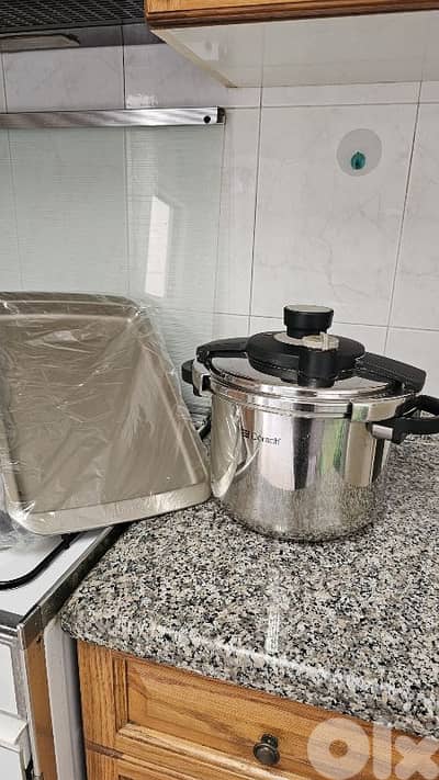 pressure cooker