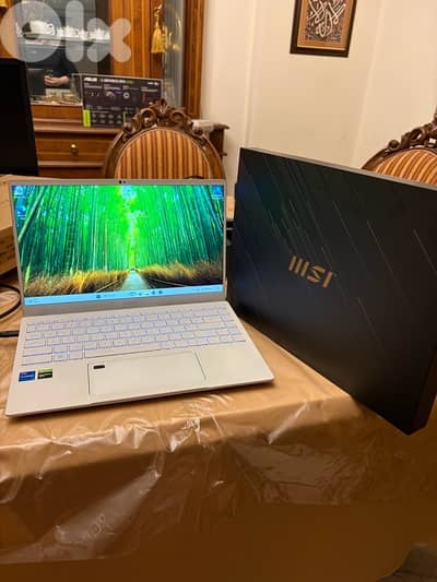 Msi prestige i7 11th gtx 1650 4gb max q same as new