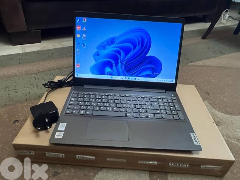 Lenovo V15 Laptop 15.6” Windows 11 1