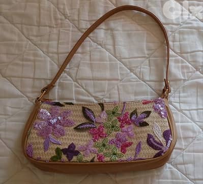 New Woman Beautiful Beige Lilac Bag