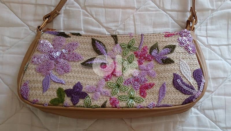New Woman Beautiful Beige Lilac Bag 1