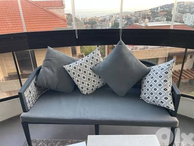 3 sitting items