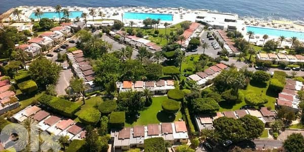 Cabin for rent + parking Tabarja Beach - كابين للإيجار مع موقف
