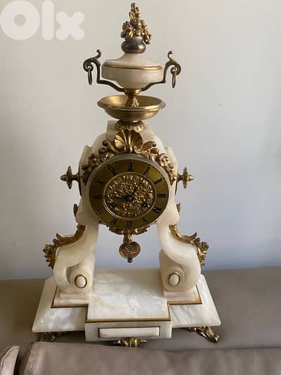 old french alabaster marble clock. works