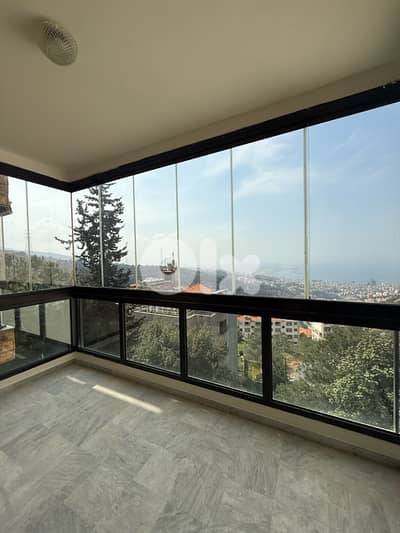 A 3 bedroom apartment for Rent in Rabweh with open views.