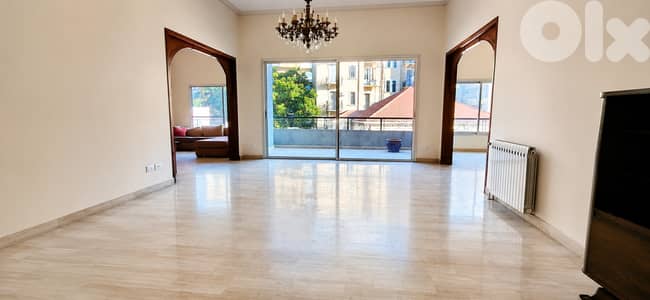 This Spacious Pasteur apartment in Gemmayze is for rent
