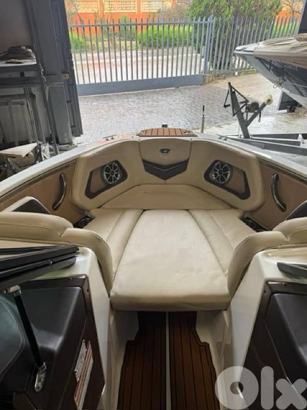 2016 Monterey 238SS – Very Good Condition – $40,000 5