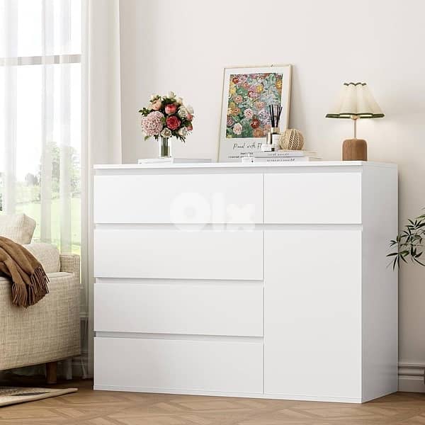 chest of drawers 1