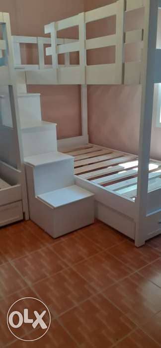 تخت اربع اشخاص 4