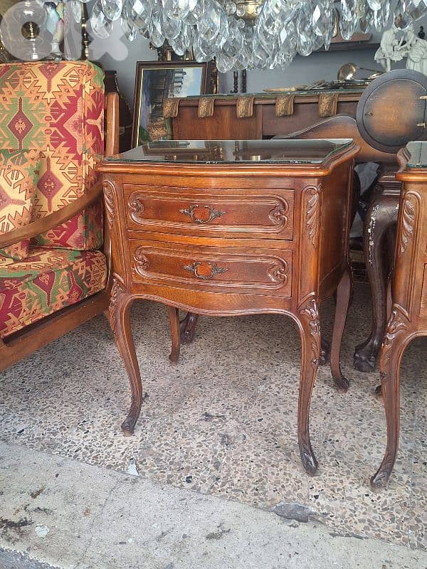 pair of louis 15 solid wood commodes 2