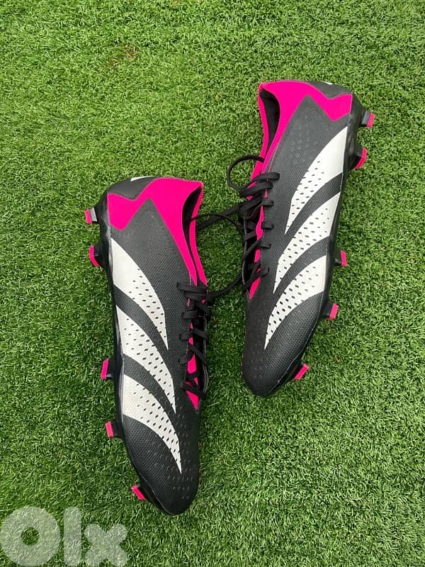 2 football shoes offer 2