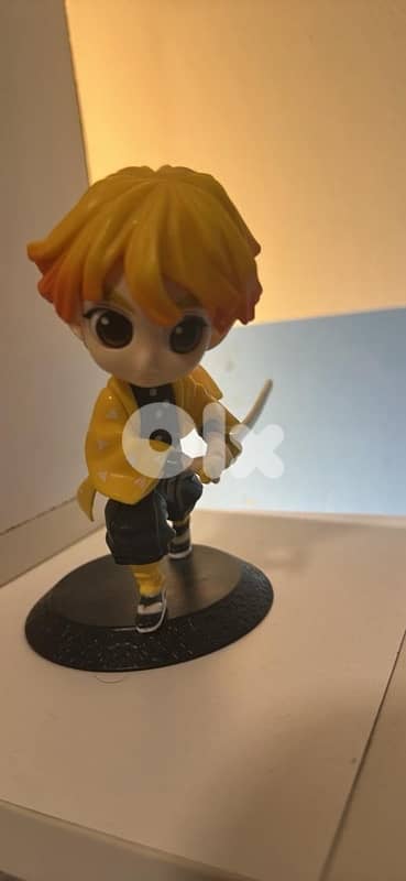 Demon Slayer Zenitsu Agatsuma Figurine 12cm