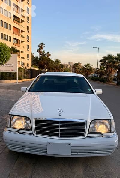 Mercedes-Benz S-Class 1995