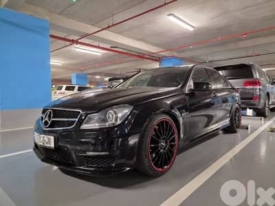 Mercedes c63 amg