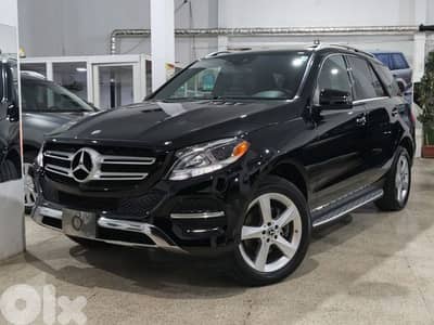 2017 Mercedes-Benz GLE-350 4MATIC (CLEAN CARFAX)