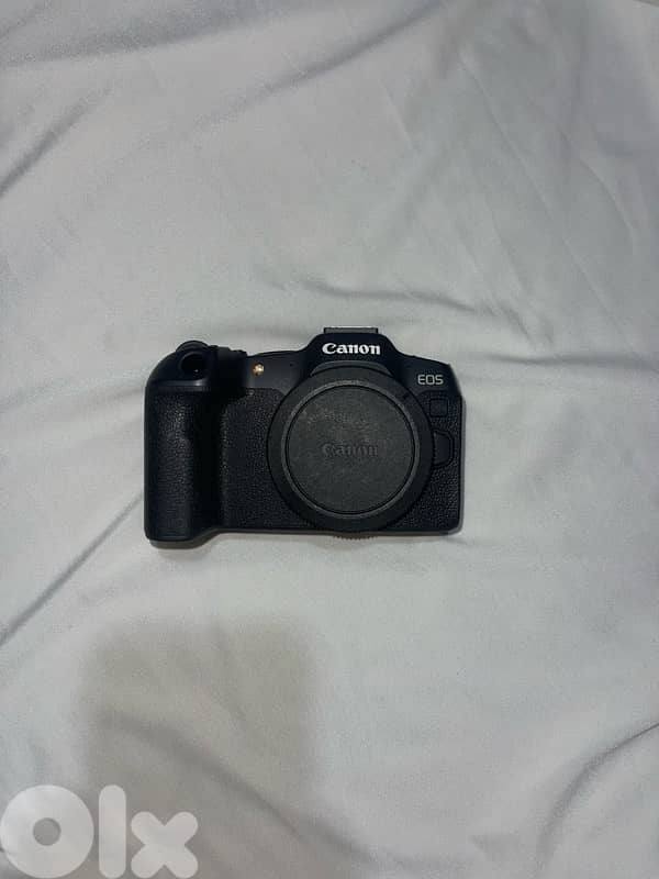 canon r8 super clean 3