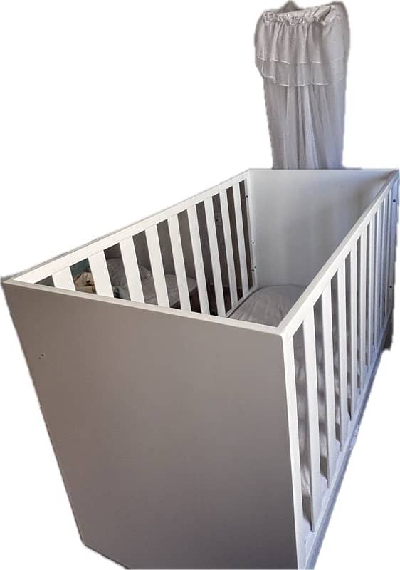 Wood baby Crib + mosquito stand 1
