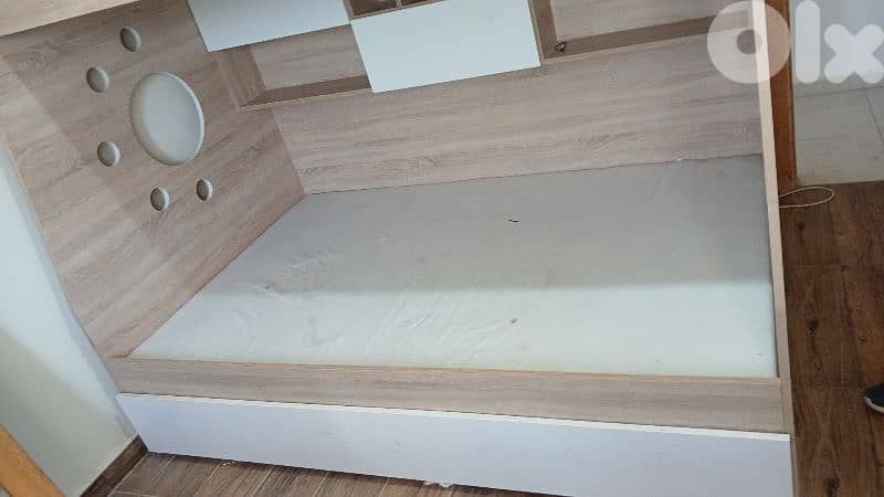 Double bed 1