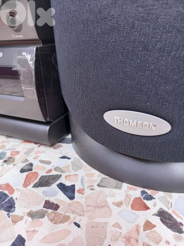 Thompson stereo بدو تصليح 3