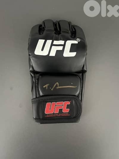 Certified MMA Gloves Signed By Tom Aspinal