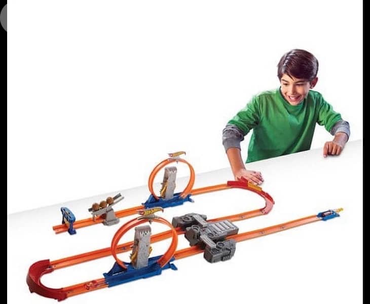2 hotwheels tracks no missing pcs 1
