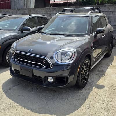 MINI Cooper Countryman ALL4S 2019 MINT CONDITION