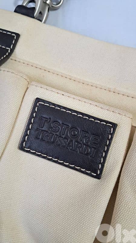 Vintage Italian brand shoulder bag 1