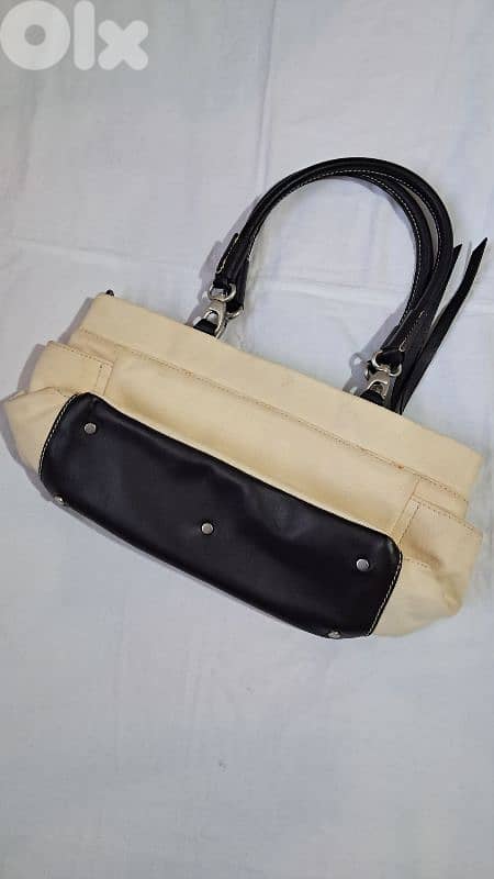 Vintage Italian brand shoulder bag 4