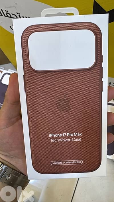 Apple Techwoven Case 17 pro Max sienna