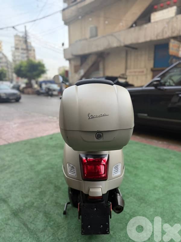 vespa GTV 300 Cc 3