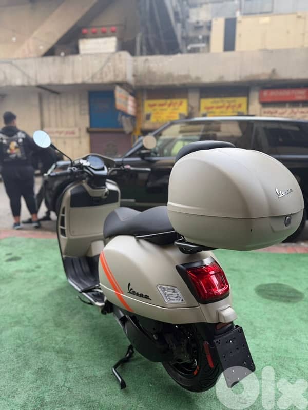 vespa GTV 300 Cc 4