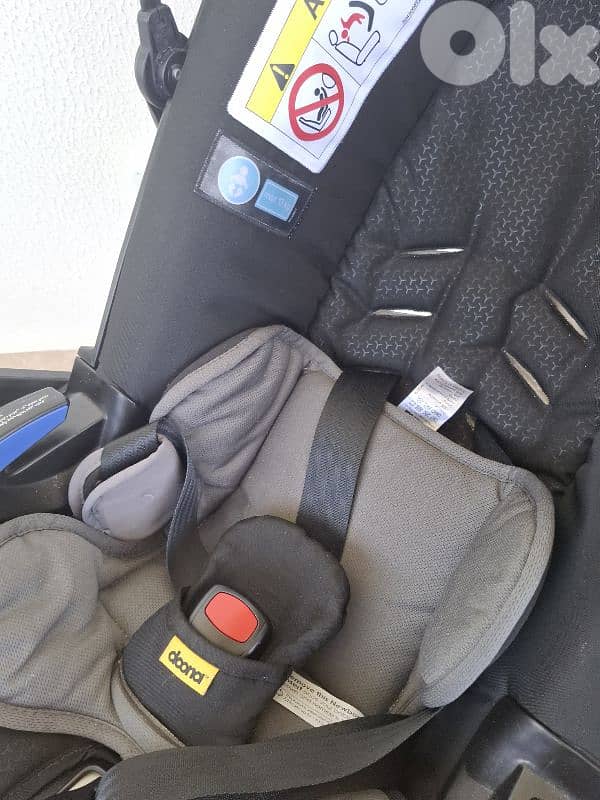 2 in 1 Doona Stroller & Carseat 0-6 months 4