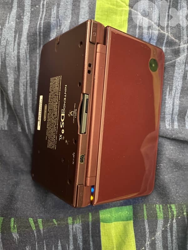 Nintendo DSI XL 2