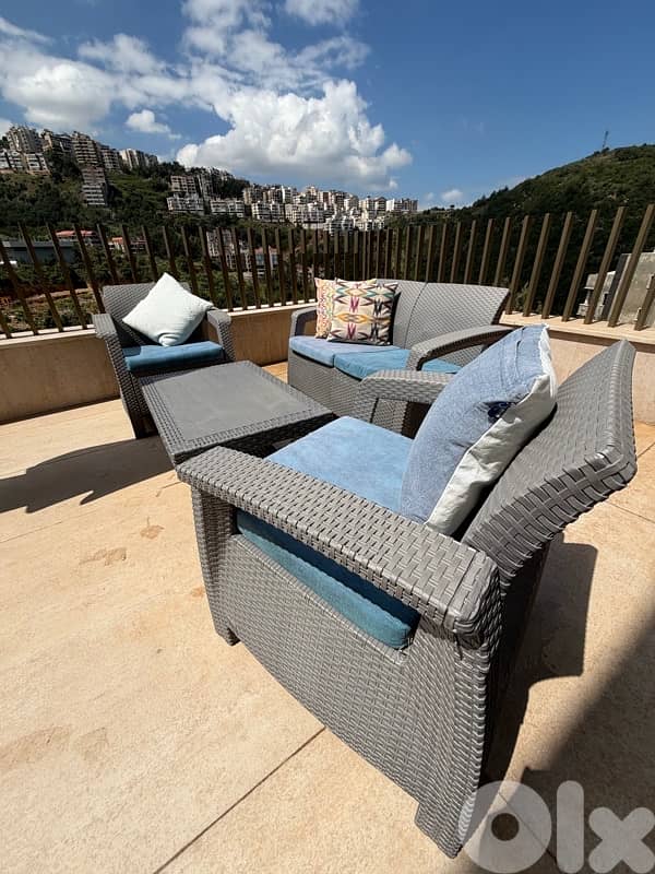 outdoor set 1