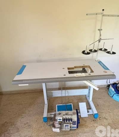 ماكينة حبكة صناعية  Singer Industrial Overlock Sewing Machine 4 Thread