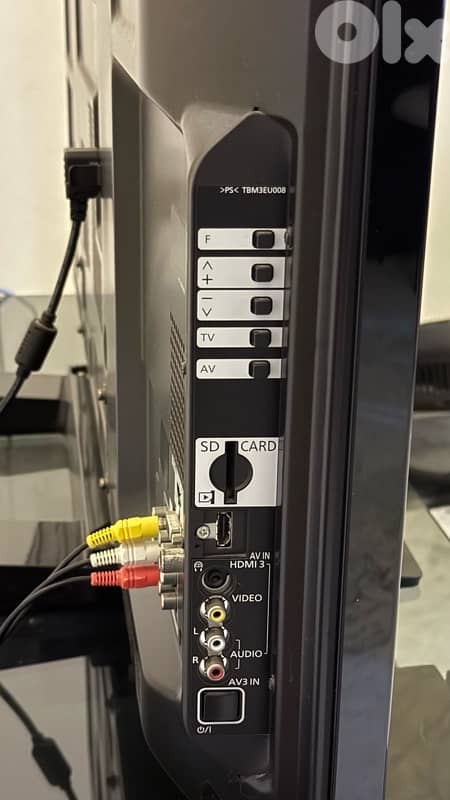 Panasonic plasma 50 inch tv + black TV unit 4
