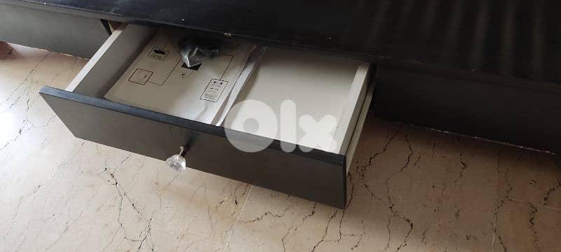 Wooden table 5
