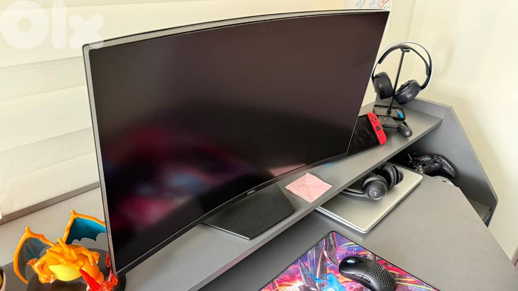 Dell 27” Curved Gaming Monitor 2