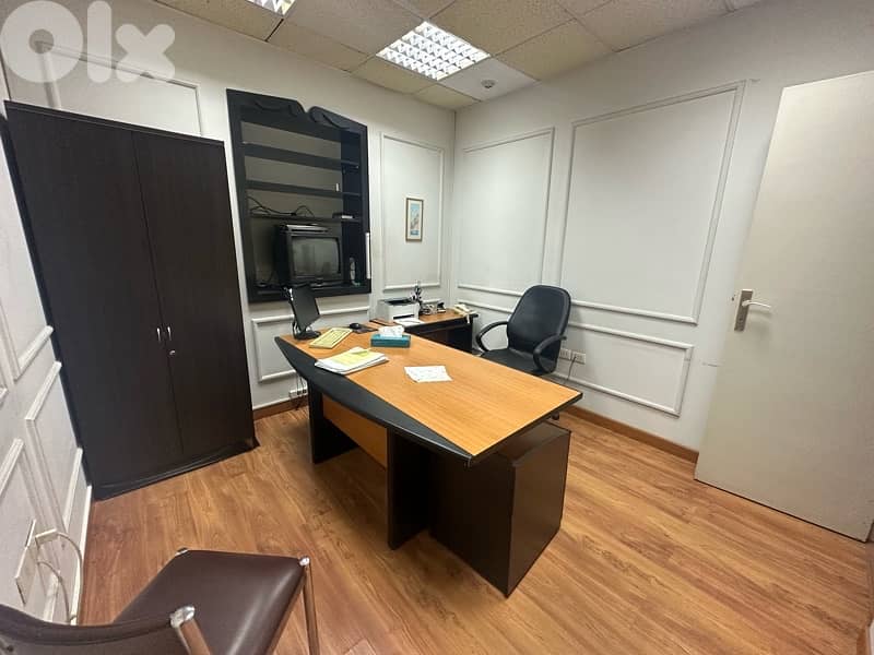 Office furniture. فرش مكتب 9