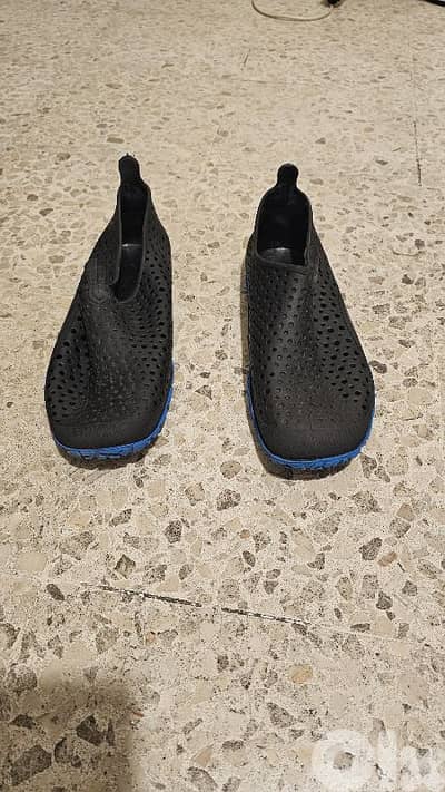 rubber water shoes