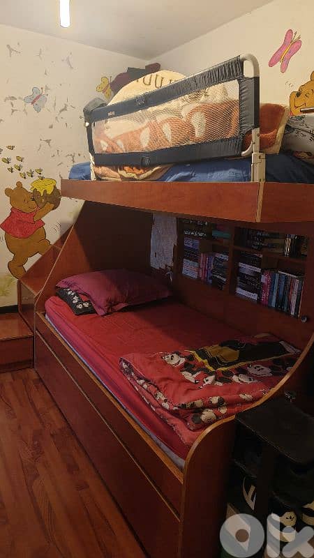 3 beds in one used like new 1