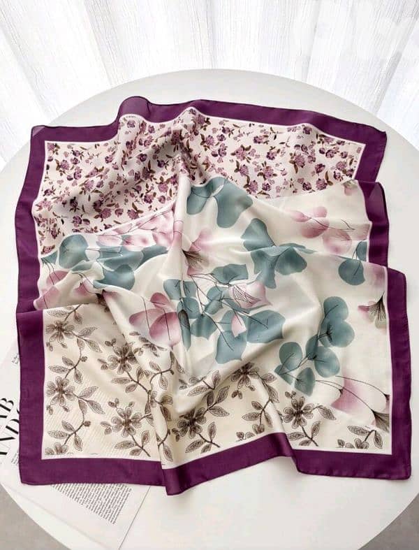 New Woman Elegant Retro Fashion Printed Square Satin Scarf 1
