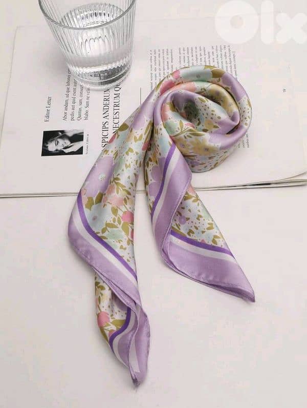New Elegant Woman Boho Florals Print Lilac Square Scarf 1