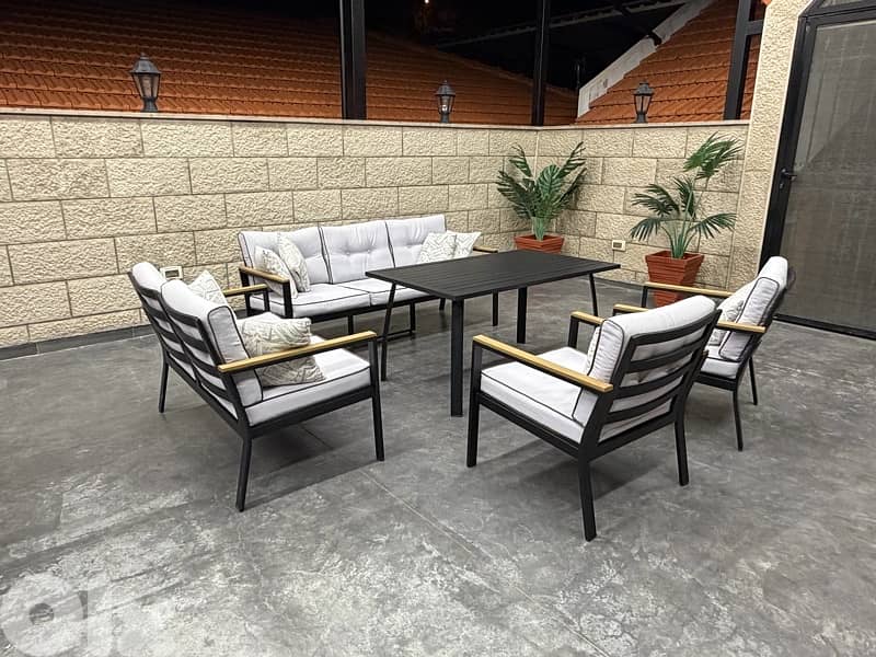 outdoor rooftop lounge setup 1
