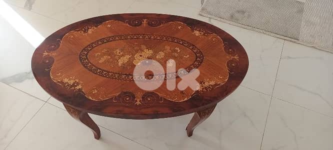 Italian Inlaid 20th century coffee table