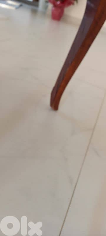 Italian Inlaid 20th century coffee table 3