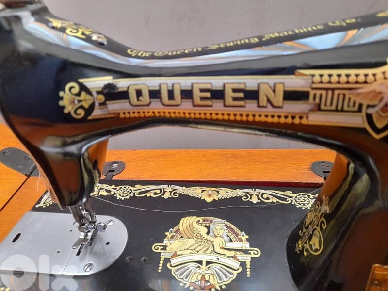Vintage Sewing Machine 1